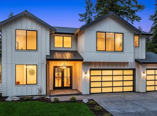 12554 SE 52nd St, Bellevue, WA