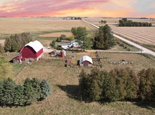 16896 170th St, Hawkeye, IA 52147