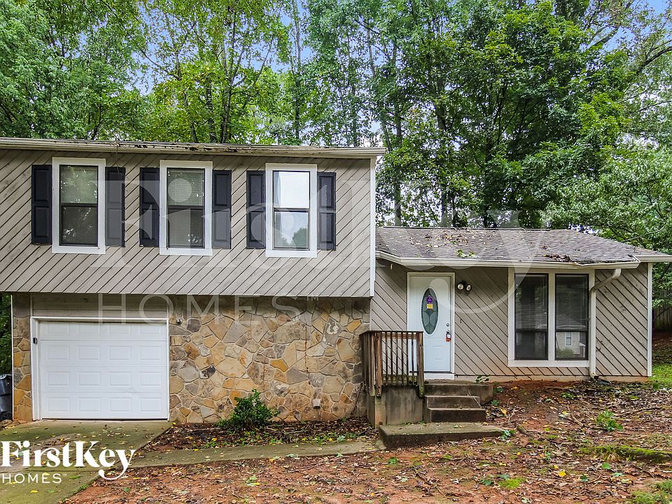 1st image of 3216 Fescue Cir