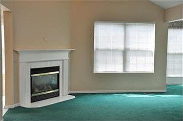 3rd image of 7190 Lilac Ct #3