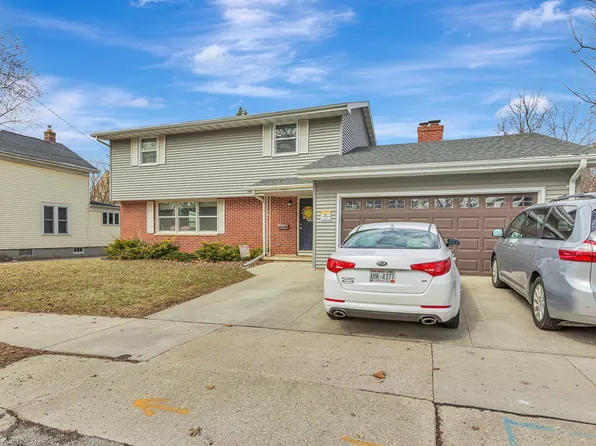 932 Vine Ave, Oshkosh, WI 54901