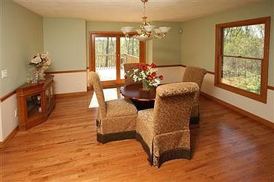 5th image of 8190 Fernwood Dr