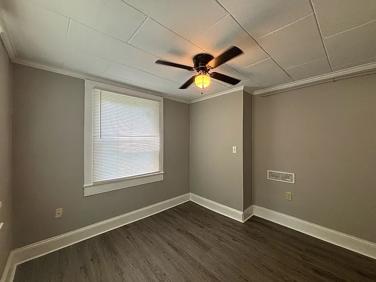 202.5 N Virginia Ave #A — Photo 5