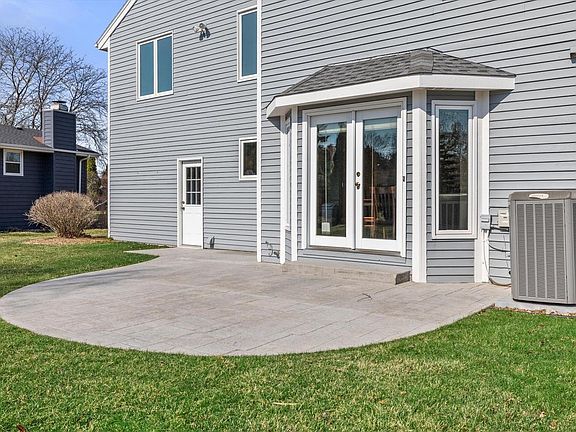 4th image of 1721 Centennial LANE