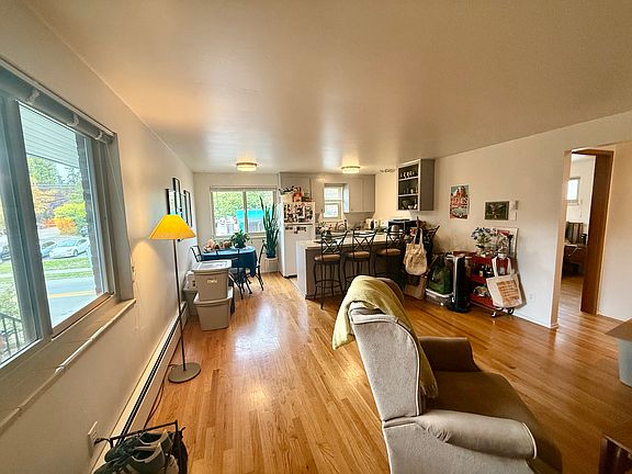 3rd image of 1521 NW 65th St #109