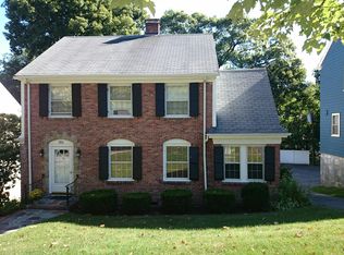 264 Stratford St, West Roxbury, MA 02132