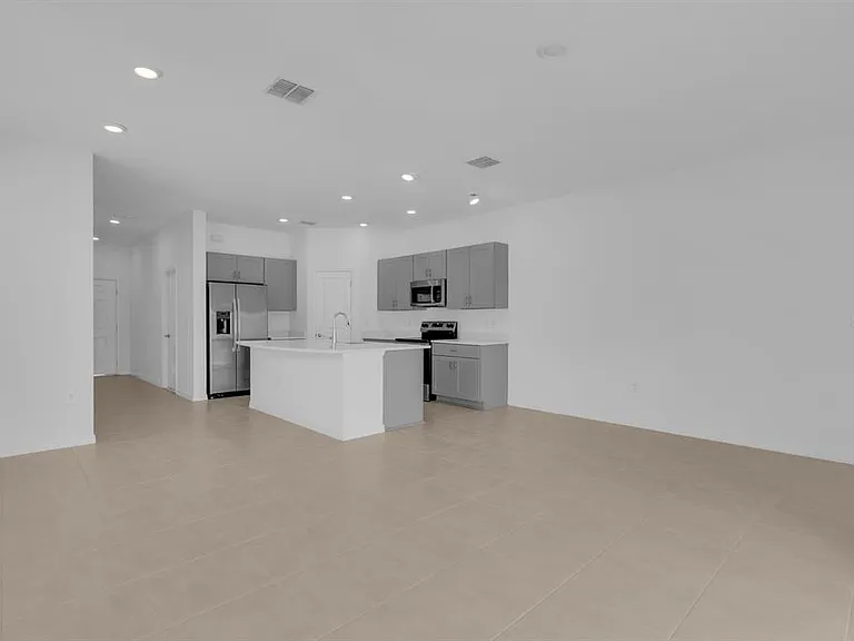 3010 Canary Ave — Photo 36
