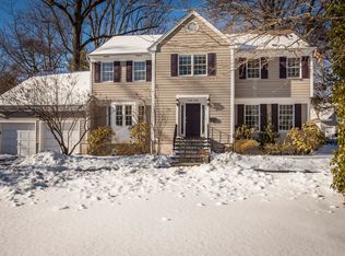 110 Beechmont Dr, New Rochelle, NY 10804