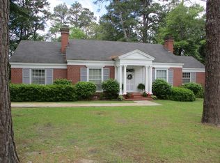 820 N Eufaula Ave, Eufaula, AL 36027