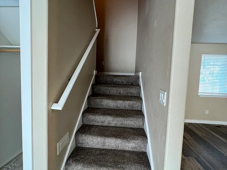 8642 NE Barberry Dr — Photo 17