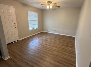 2905 Prairie Flower Cir #C, Bryan, TX 77802