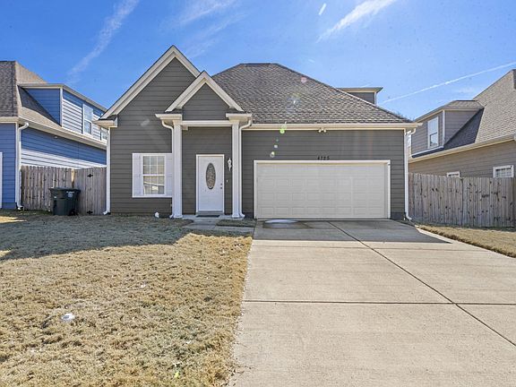 2nd image of 4725 Addington Dr