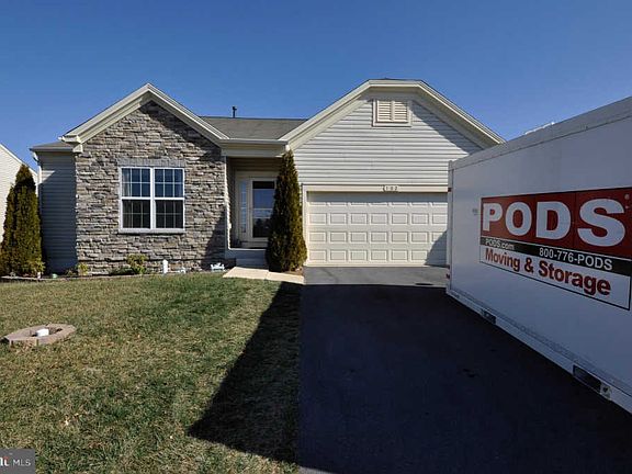 5th image of 102 Marys Wind Ct