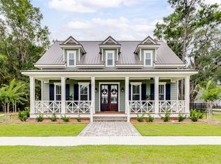 109 Salt Marsh Dr, Midway, GA 31320