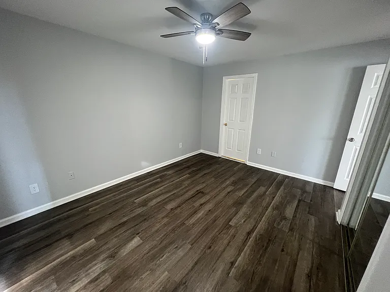 152 Mansion House Dr — Photo 5