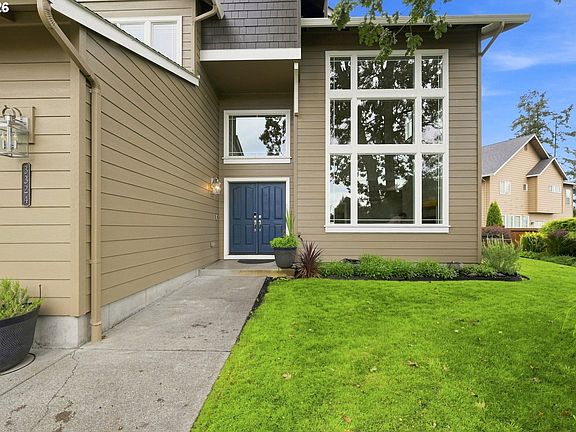 2nd image of 3324 Bentley Ave