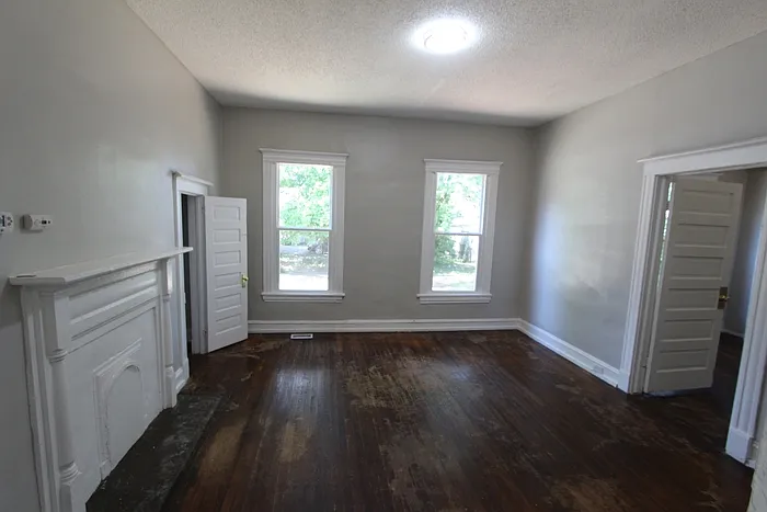 215 Stewart Ave — Photo 5