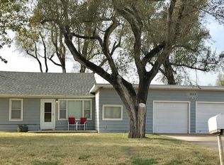 2609 N Apple Ln, Hutchinson, KS 67502