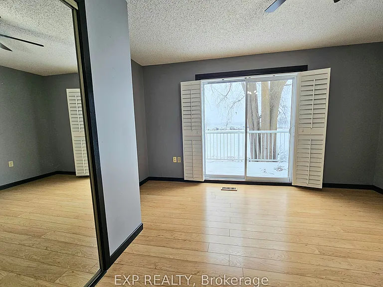 210 Main St — Photo 12