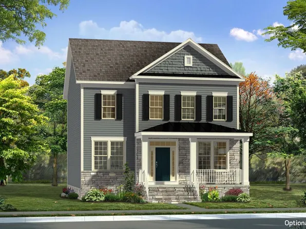 701 Lord Fairfax St, Charles Town, WV 25414