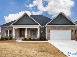 100 Green Lite Way, Huntsville, AL 35811