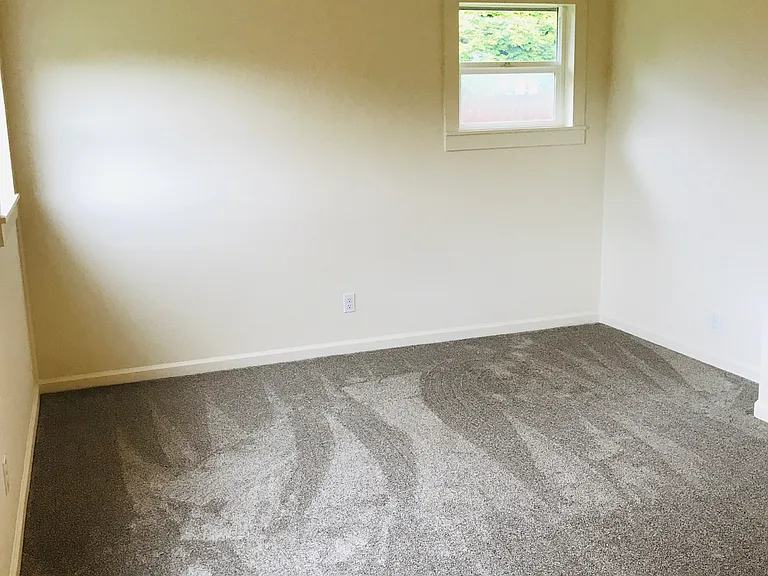 Dows Prairie Rd — Photo 14