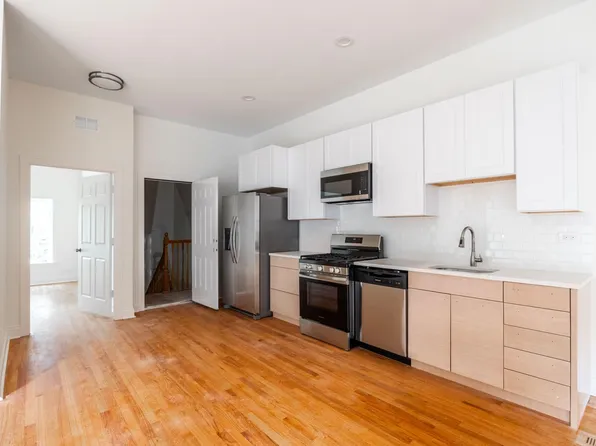 3107 N Harding Ave, Chicago, IL