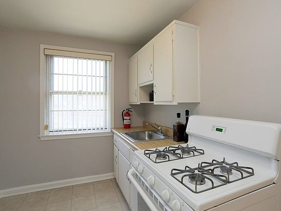 Kitchen-Classic