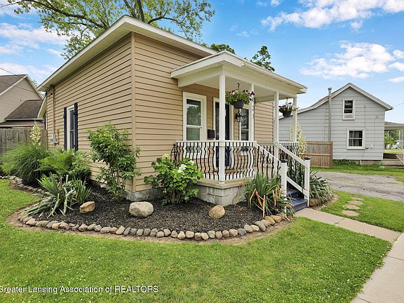 3rd image of 631 Jenne St