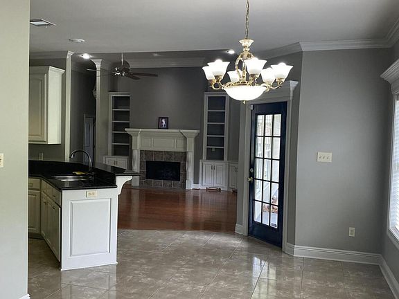 2nd image of 106 Anslem Dr