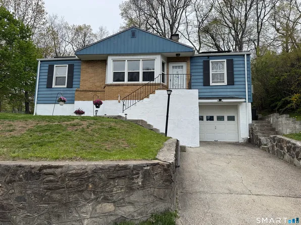 35 Bilby Drive, Wolcott, CT 06716
