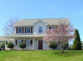 79 Windmill Ln, Stuarts Draft, VA 24477