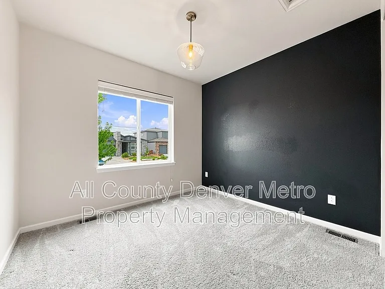 9395 Antero St — Photo 3