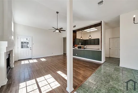 6818 Flaming Ridge Dr — Photo 3