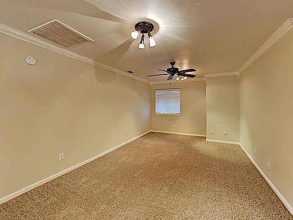 3rd image of 3021 Shady Creek Ln S