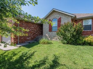3745 W Rockwood St, Springfield, MO 65807