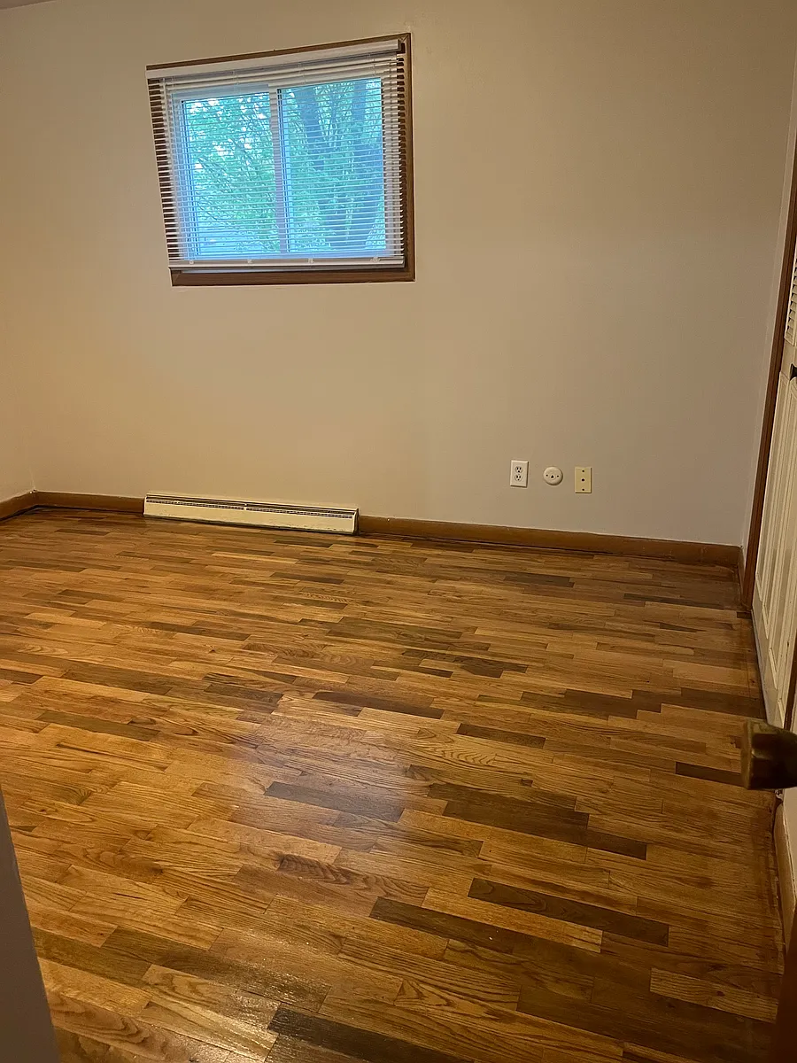 Building Photo - 2970 Reppuhn Dr #2