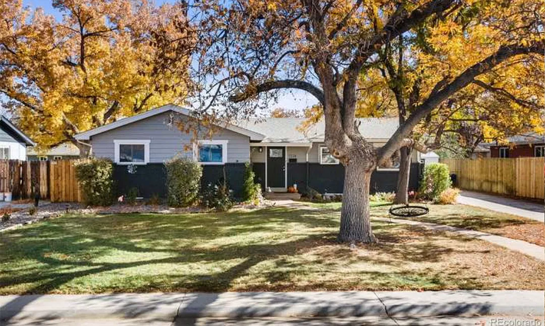 2 bed, 1276 sqft, $1,800 — Photo 1