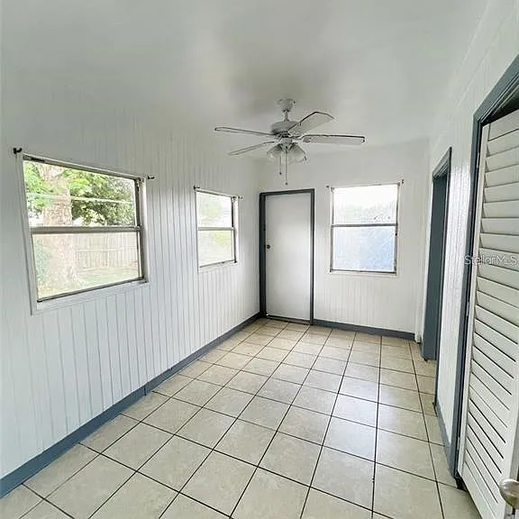 6920 Edgefield Ln — Photo 6