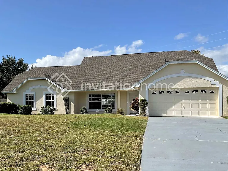 5660 Loma Vista Dr W — Photo 1