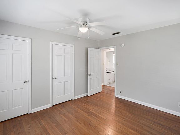 5th image of 1050 Ponder St