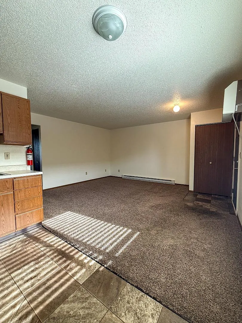 1630 College Lane - 30 — Photo 2