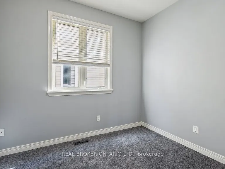 155 Rodeo Dr — Photo 37