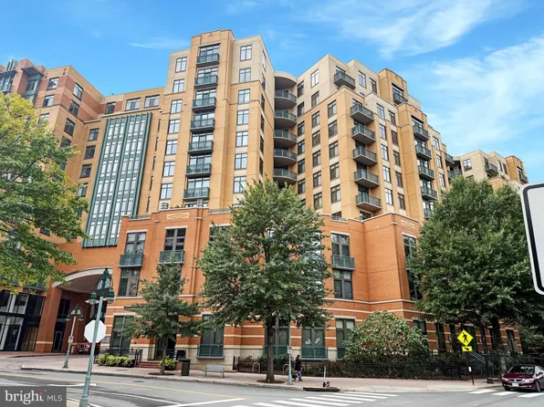 2720 S Arlington Mill Dr Unit 710, Arlington, VA 22206