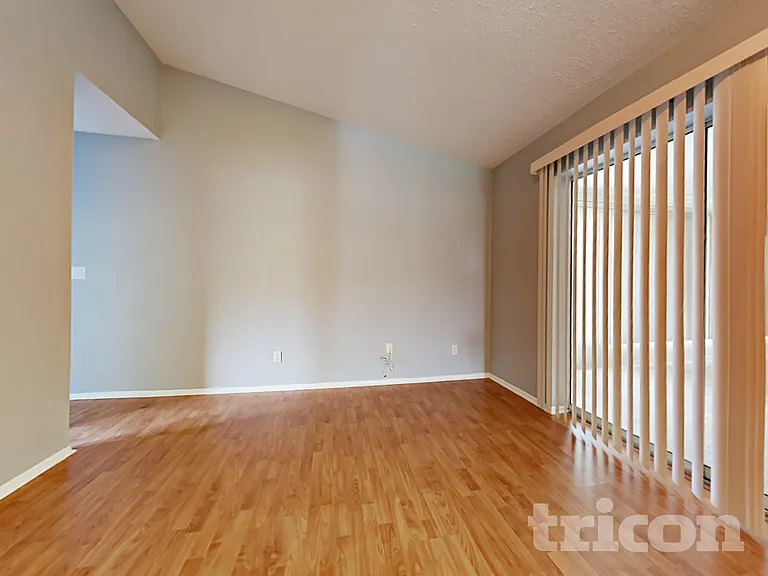 6835 67th Street Cir E — Photo 9