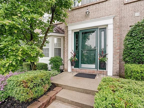 2nd image of 2239 Appleblossom Dr