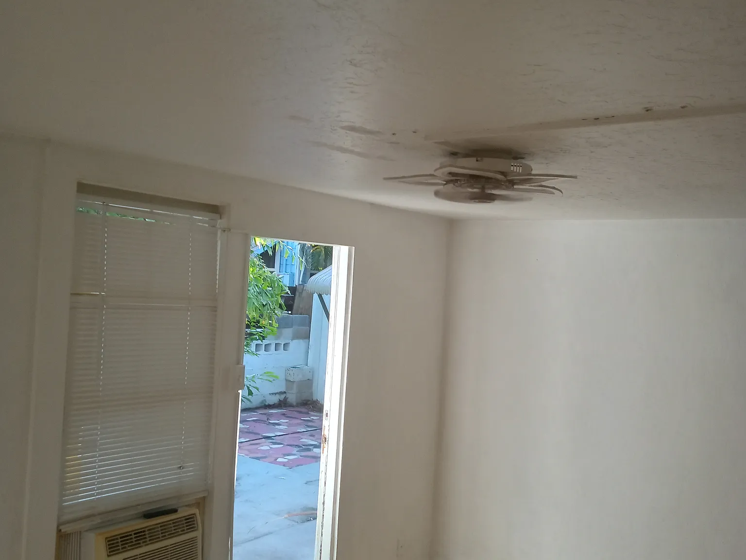1 bed, 600 sqft, $1,600 — Photo 3