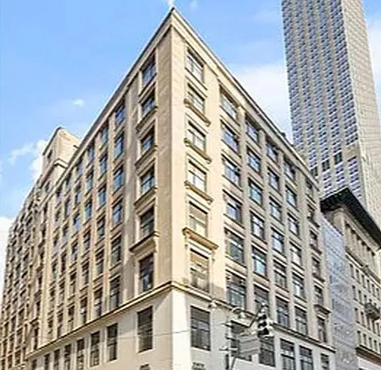 2nd image of 372 5th Ave #2MN
