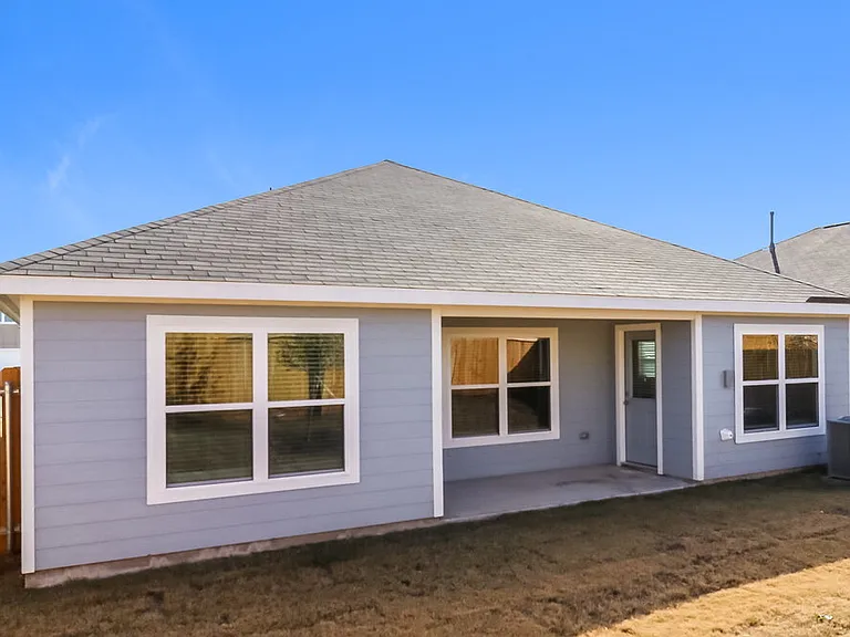 1313 Woodwinds Dr — Photo 16