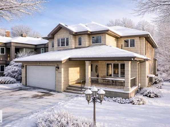 10309 Villa Ave NW, Edmonton, AB T5N 3T8